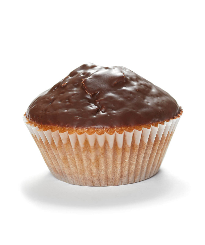 Magdalenas caseras de aceite de oliva virgen extra cubiertas de cacao